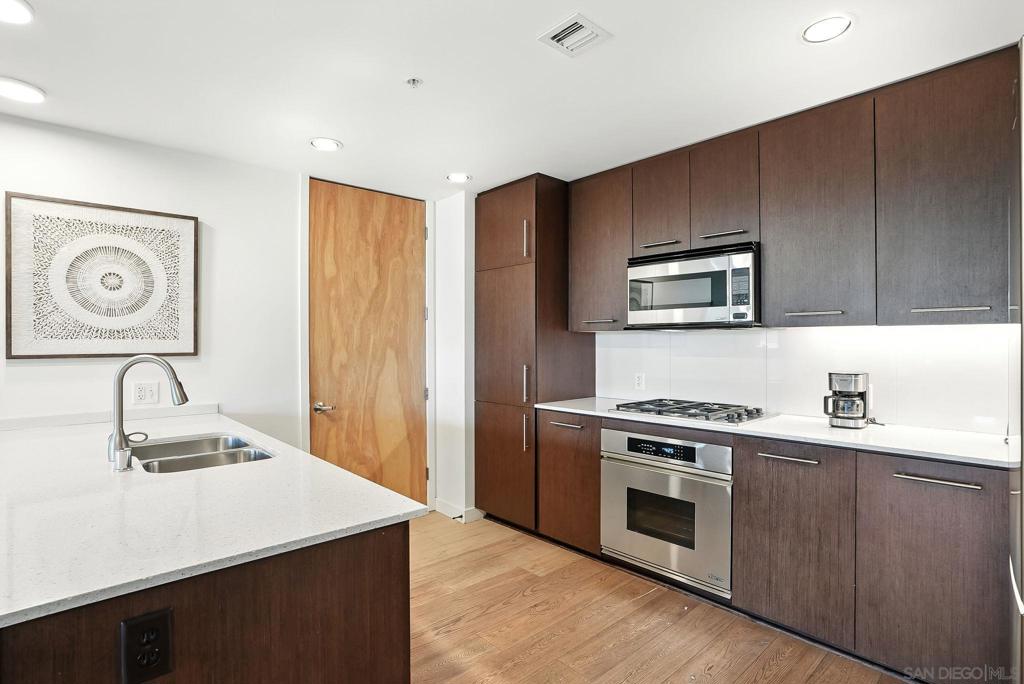 Mission Hills - Residential