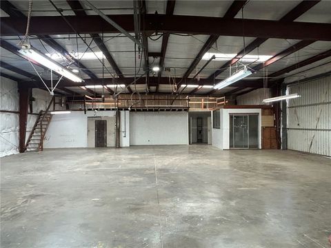 Photo of 757 Buckley Rd #B, San Luis Obispo, CA 93401 (MLS # SC26088078)