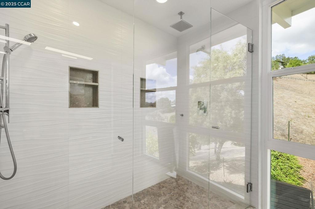 TICE VALLEY - Residential