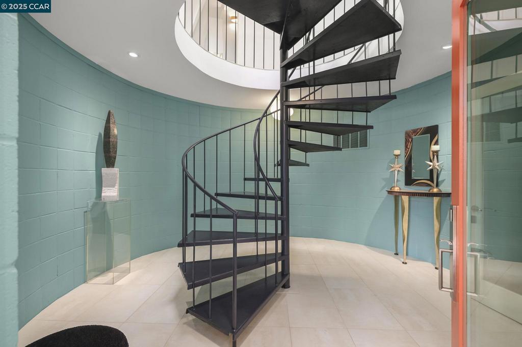 TICE VALLEY - Residential