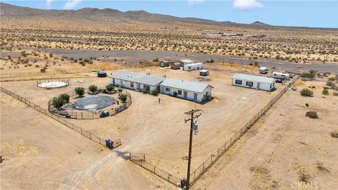 27320 Rodeo Road Helendale CA 92342