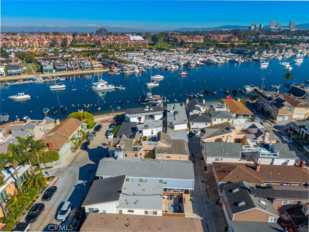 Balboa Island - Main Island (BALM) - Residential Lease