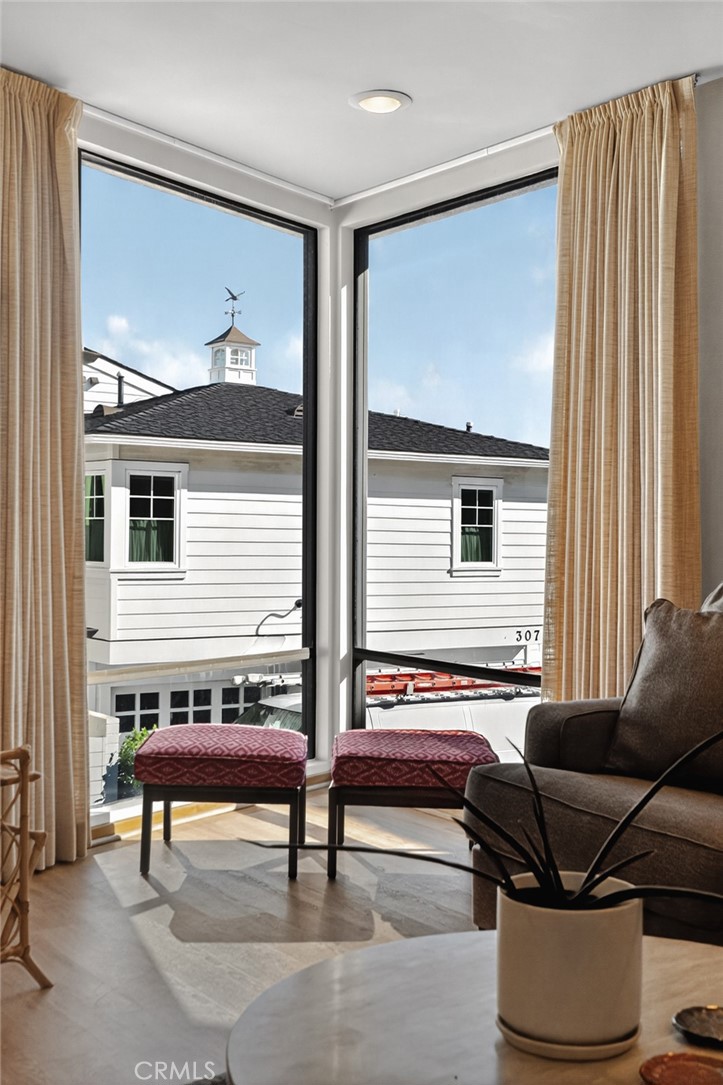 Balboa Island - Main Island (BALM) - Residential Lease