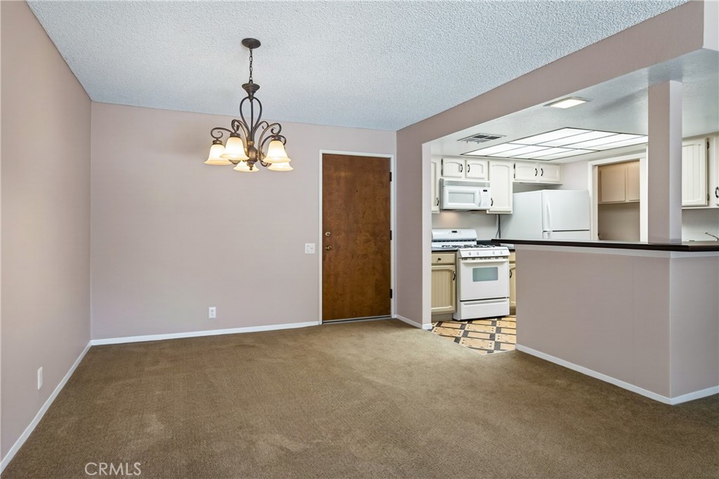246 E Fern 205