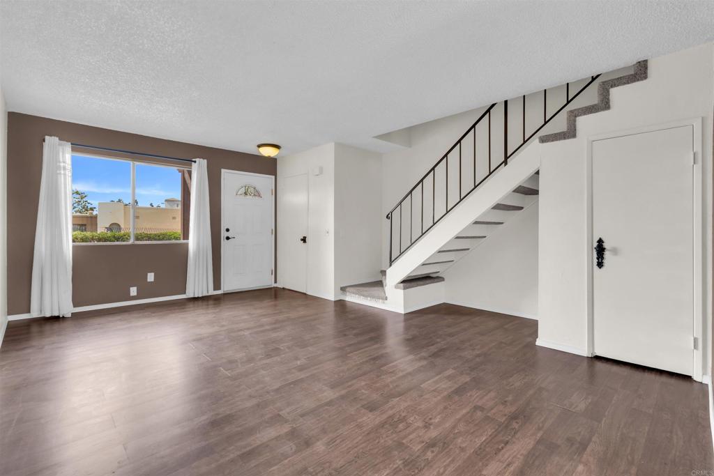 1643 Rue de Valle