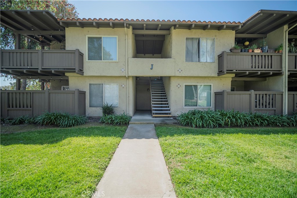 1345 Cabrillo Park Drive J02