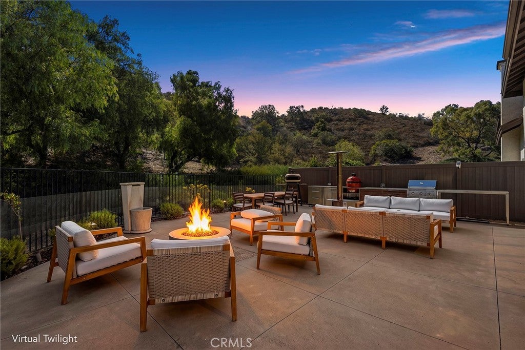 6212 E Twin Peak