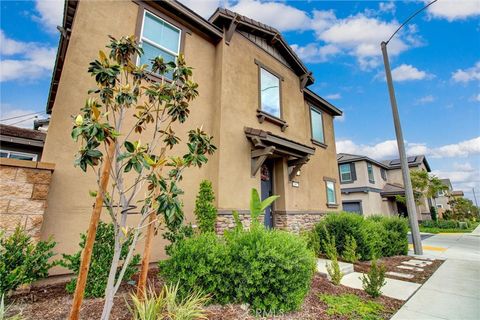 Photo of 2497 Gunner Ridge Way, Rialto, CA 92377 (MLS # SW26093261)