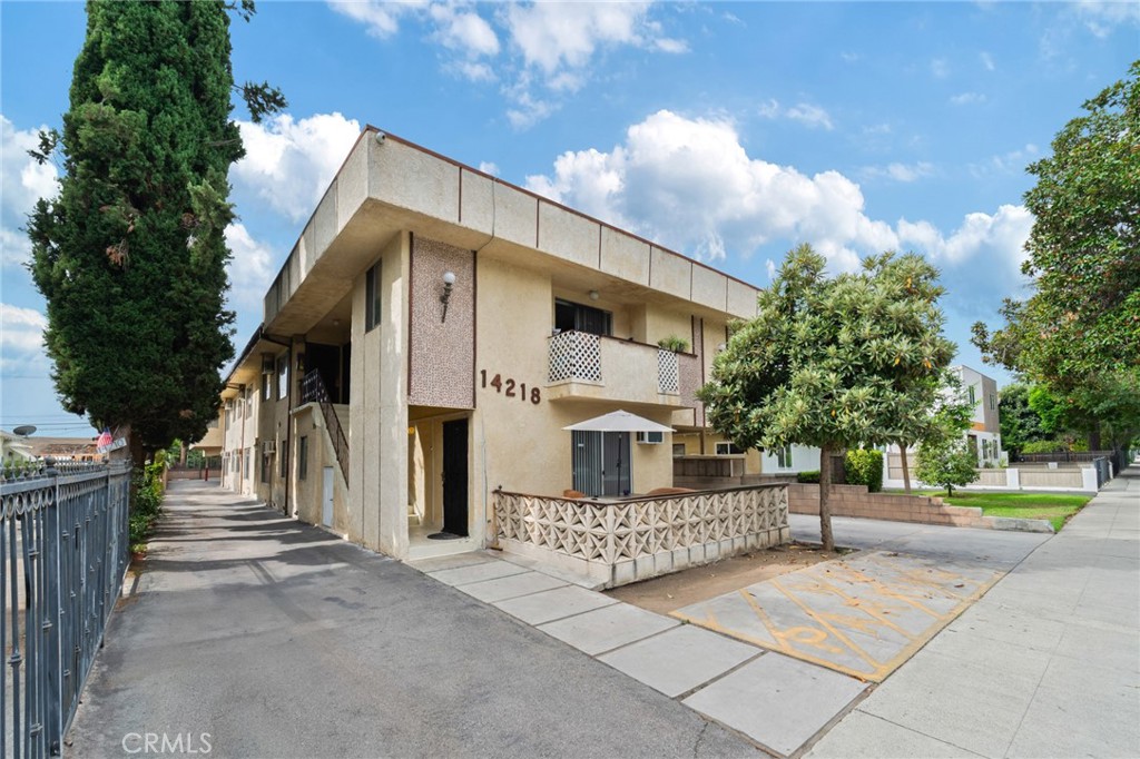 14218 Sylvan Street