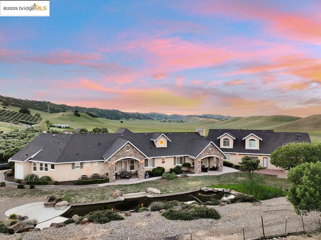 9050 Deer Valley Rd