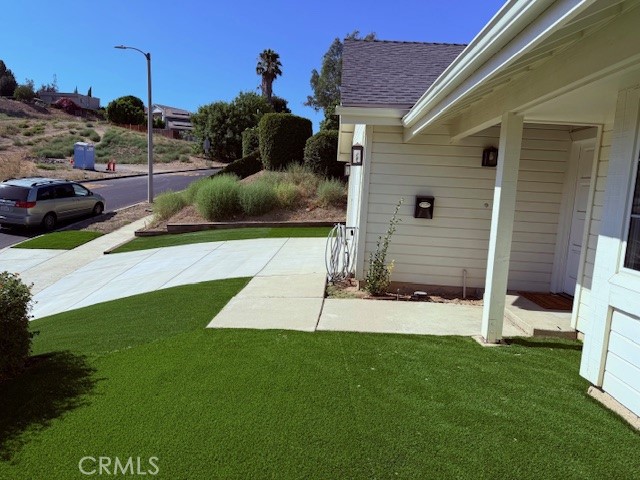 15015 Aqueduct Lane
