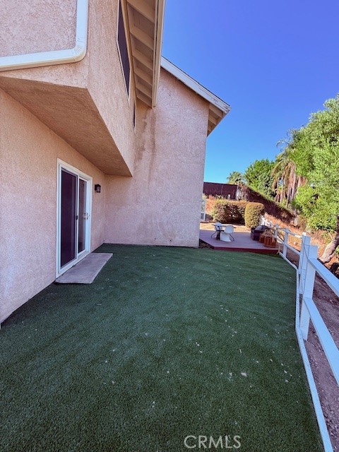 15015 Aqueduct Lane