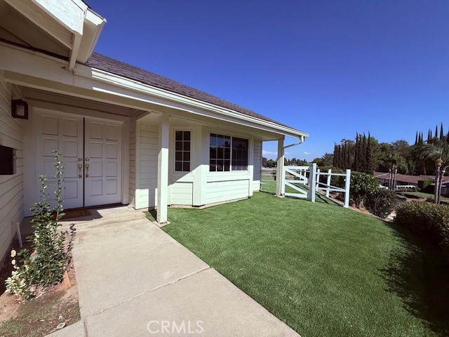 15015 Aqueduct Lane