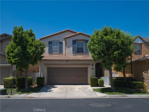 Photo of 12834 Zinnea Ave Ave, Chino, CA 91710 (MLS # CV25184151)