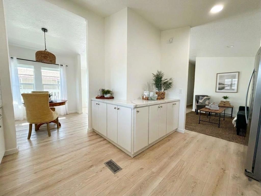 118 Chateau La Salle Drive