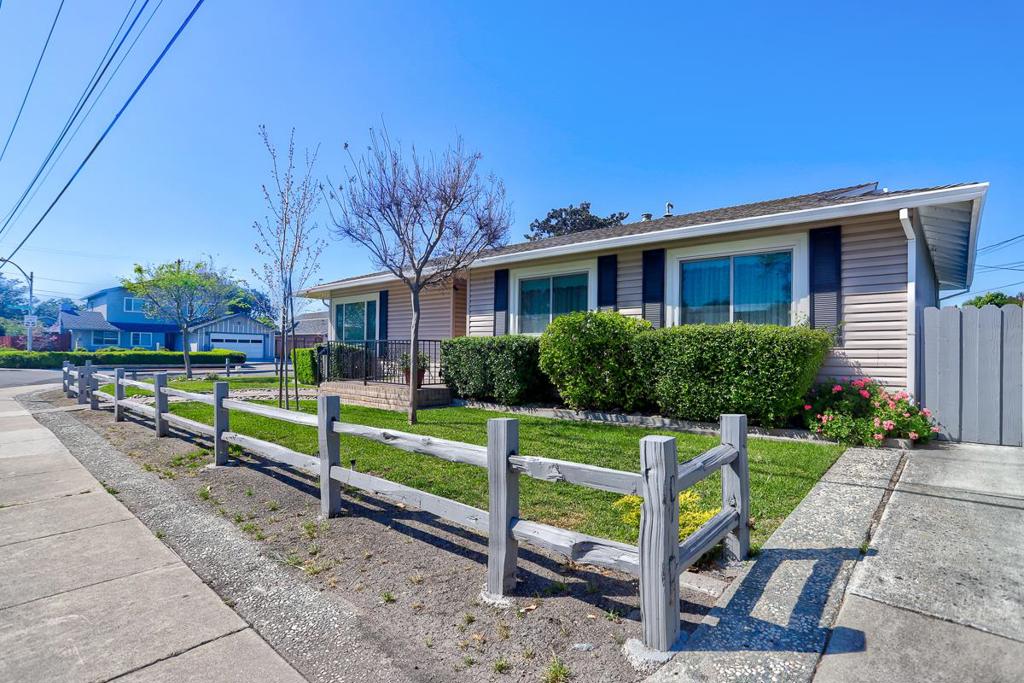 2420 Fordham Drive
