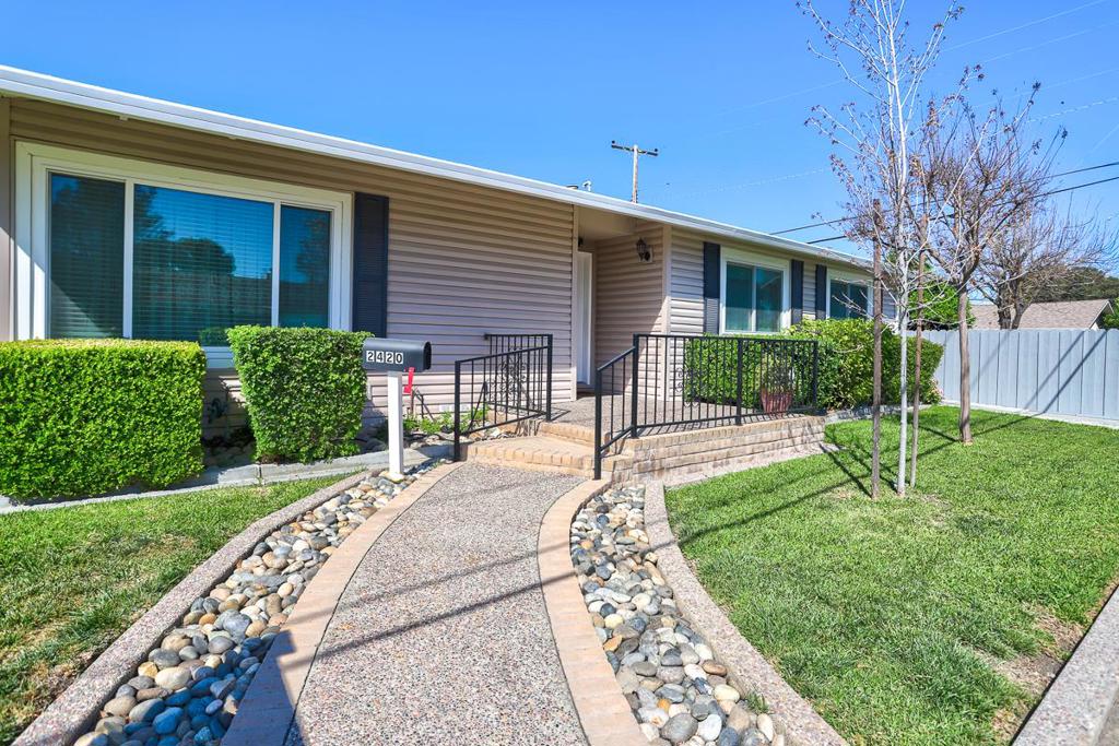 2420 Fordham Drive