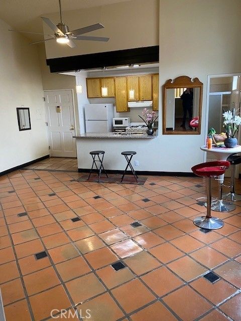 Photo of 1943 Vista Del Mar #7, Los Angeles, CA 90068 (MLS # DW26063542)