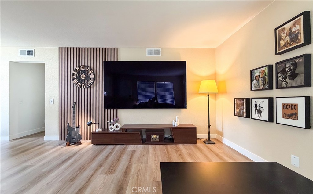 230 S Grisly Canyon Drive B