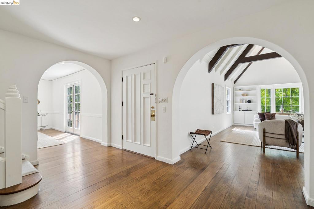312 Saint James Drive