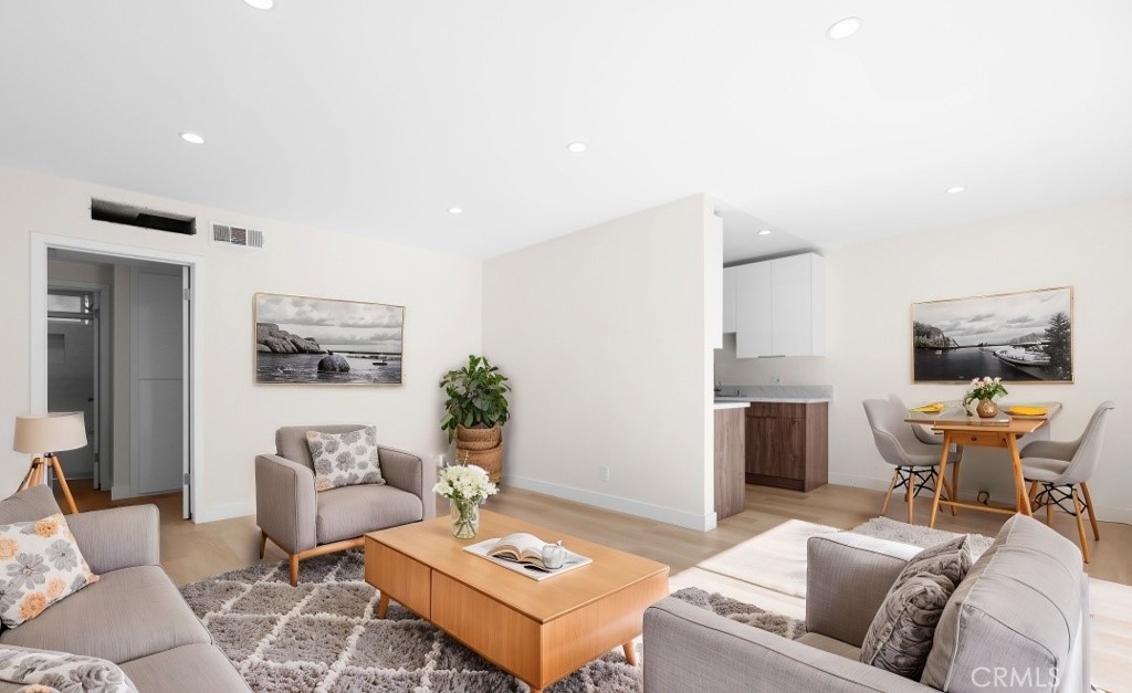 Photo 1 of 15 — 7961 Willis Avenue 18, Panorama City, CA 91402