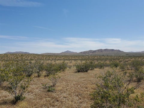 Photo of 0 Fairfield Rd., Apple Valley, CA 92307 (MLS # HD26177851)