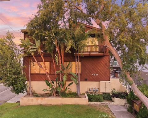 Photo of 4821 Riverton Ave #2, North Hollywood, CA 91601 (MLS # SR26072404)