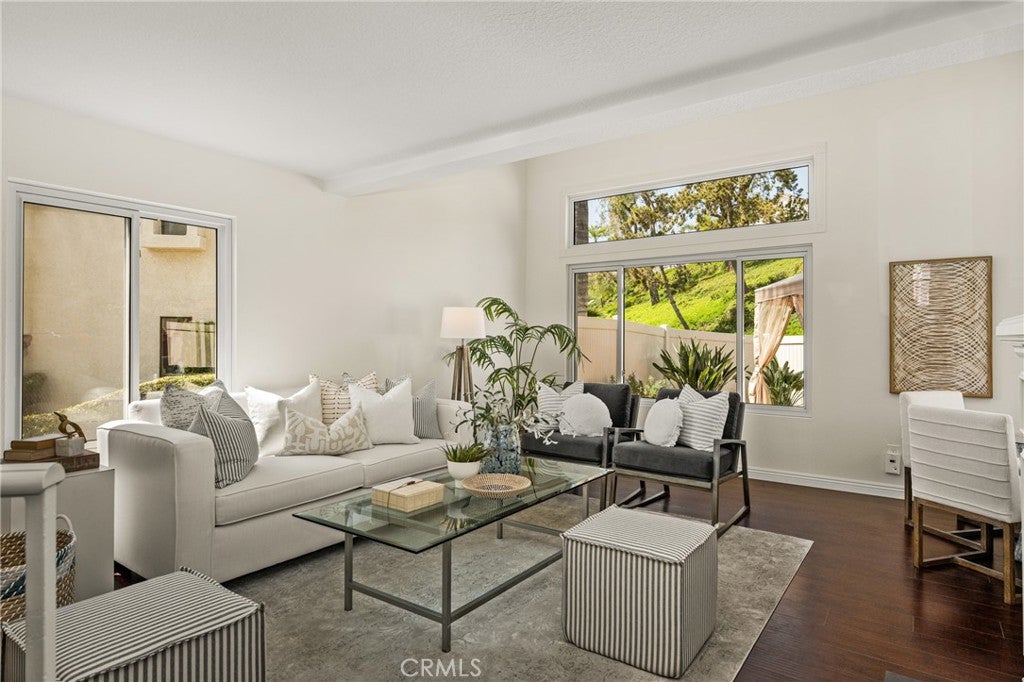 21132 Calle De Paseo