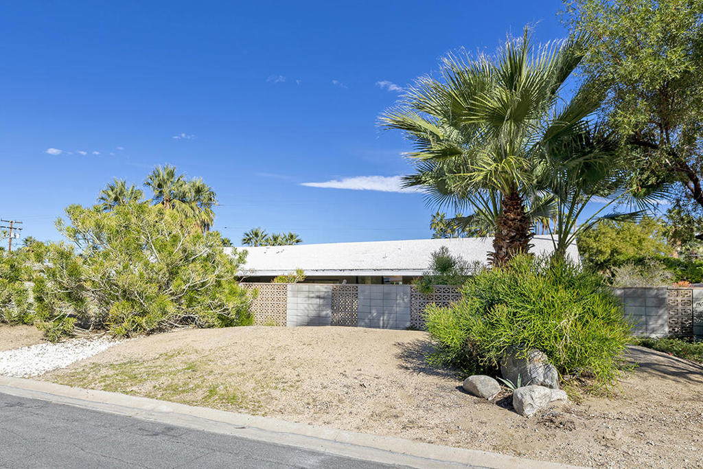 2030 S Joshua Tree Place