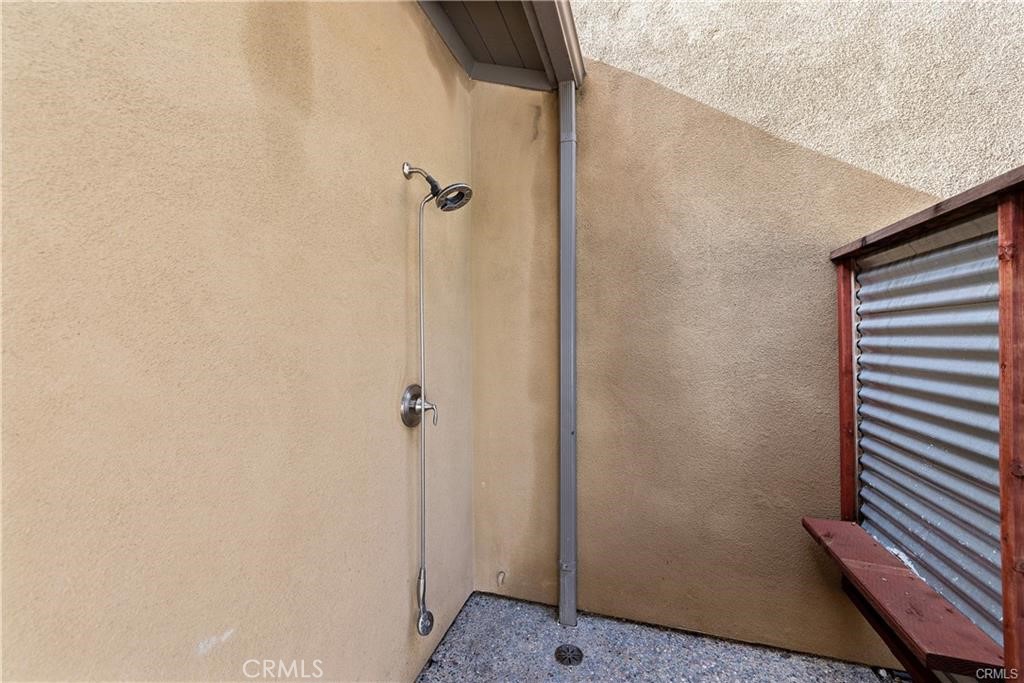 Farralon Ridge (FARL) - Residential Lease