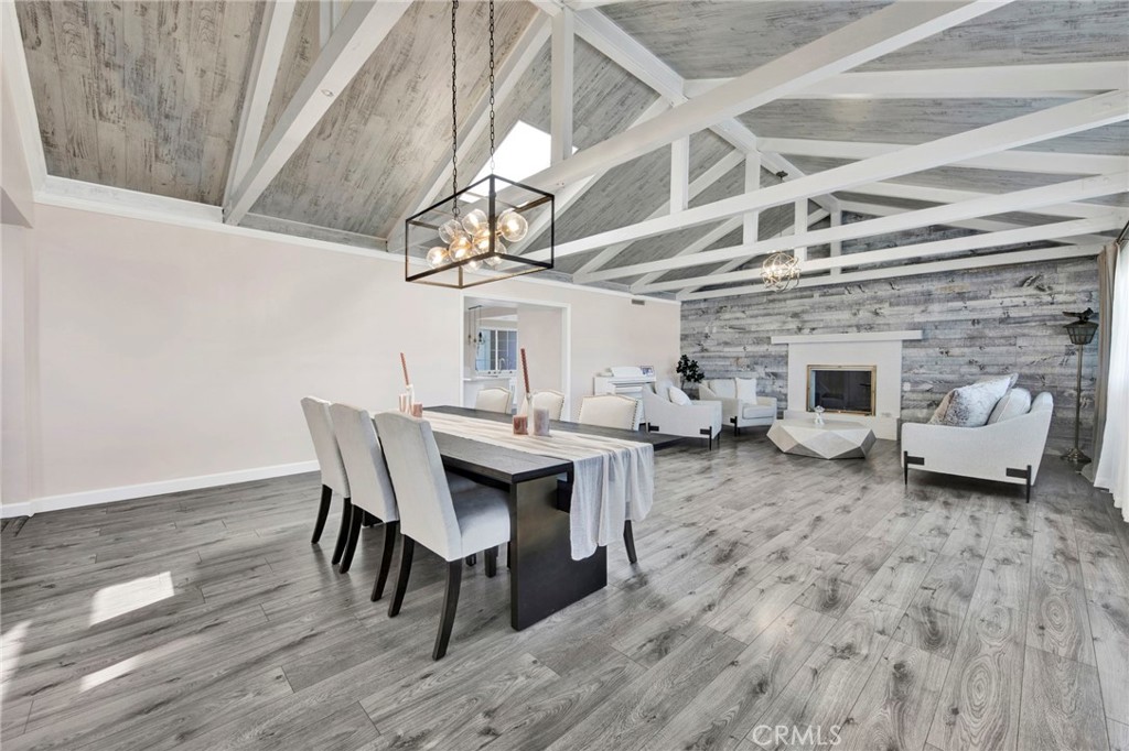 Properties 3 11020 Whitegate