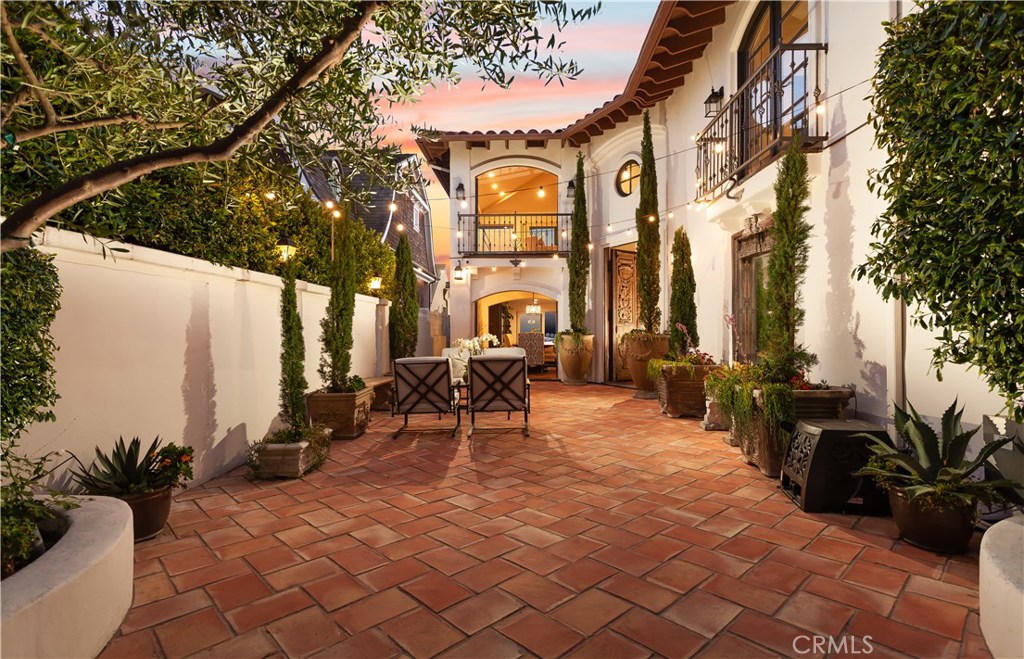 2301 Pacific Drive
