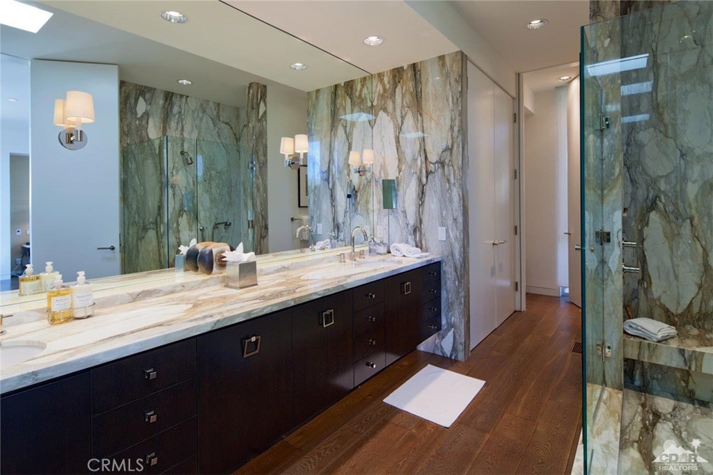 Vintage Country Club - Residential