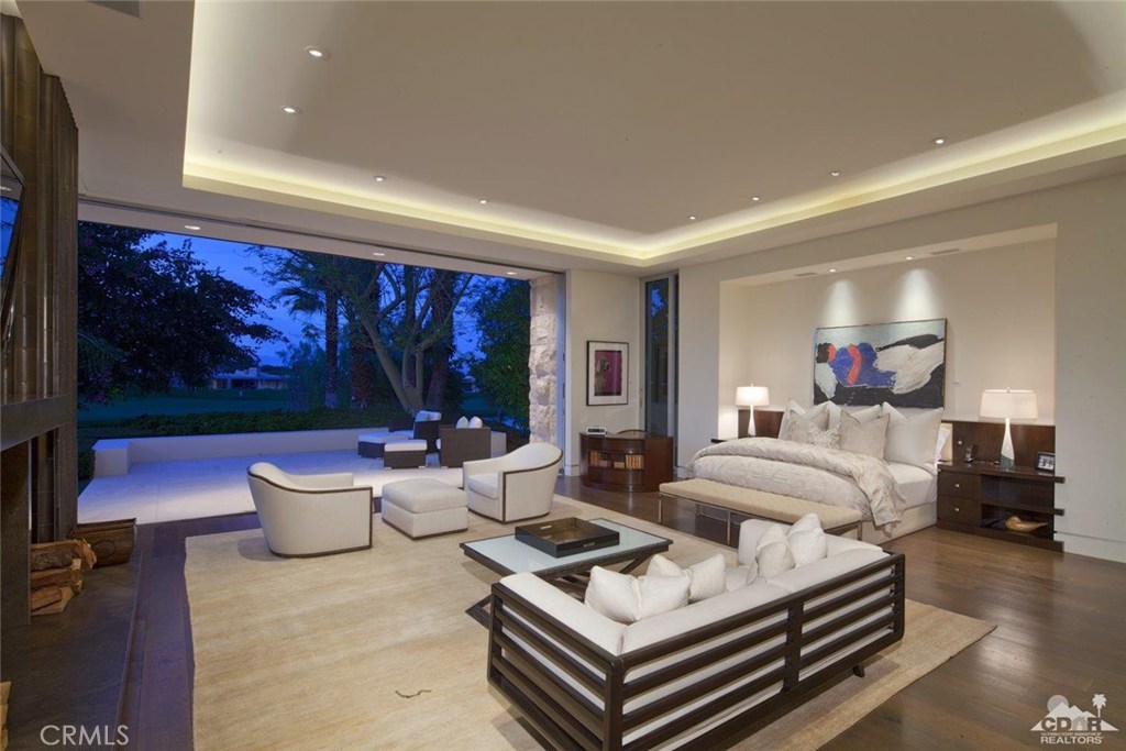 Vintage Country Club - Residential