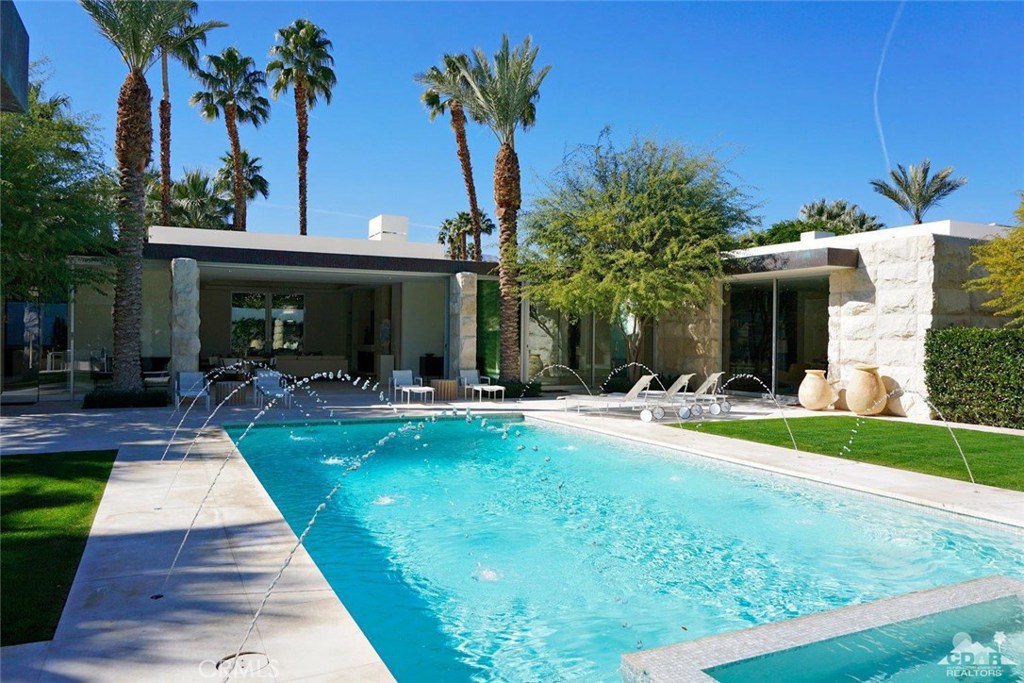 Vintage Country Club - Residential