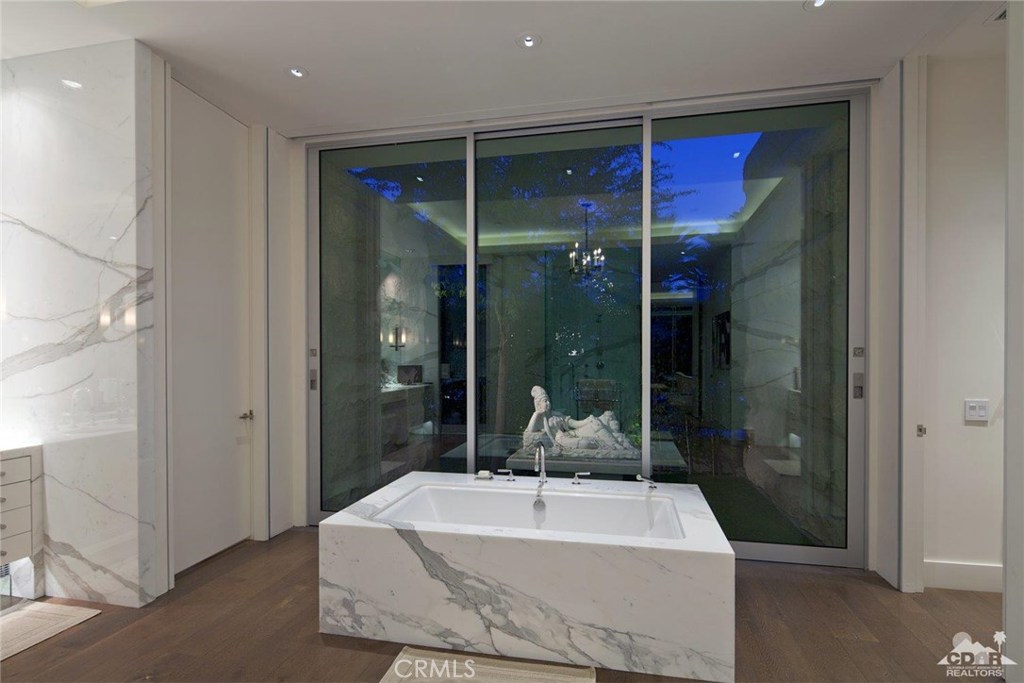 Vintage Country Club - Residential