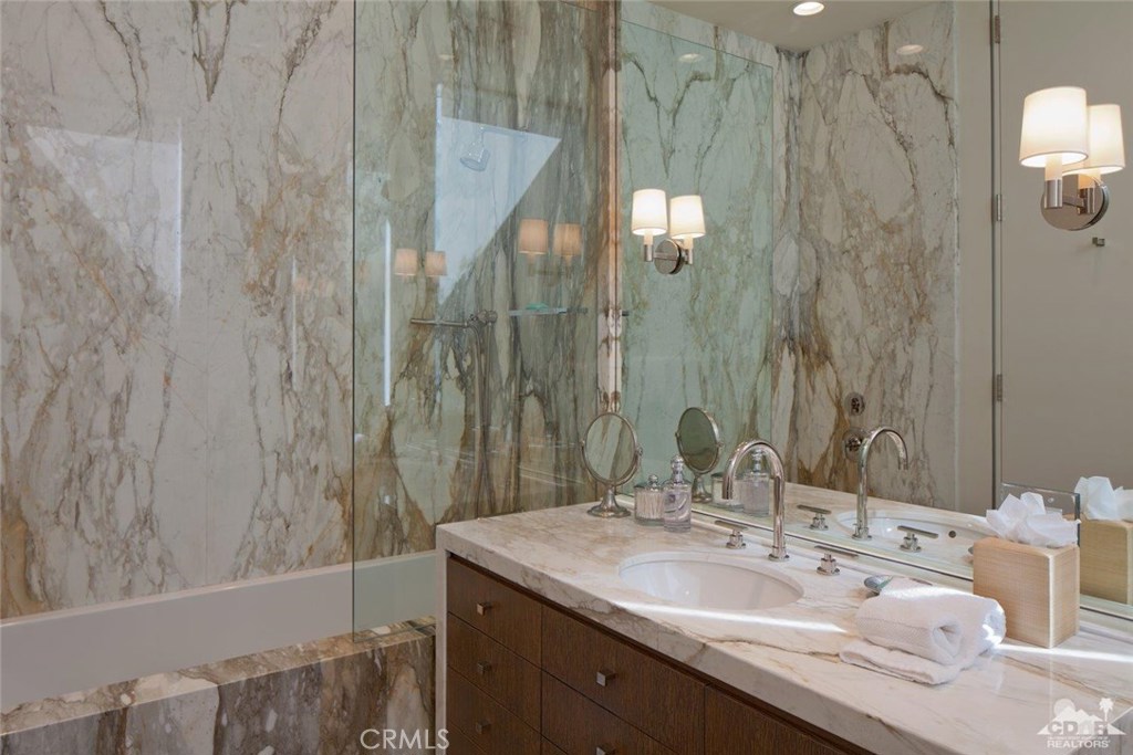 Vintage Country Club - Residential