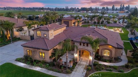 Photo of 17609 Legend Oaks Ln, Bakersfield, CA 93314 (MLS # NS26035065)