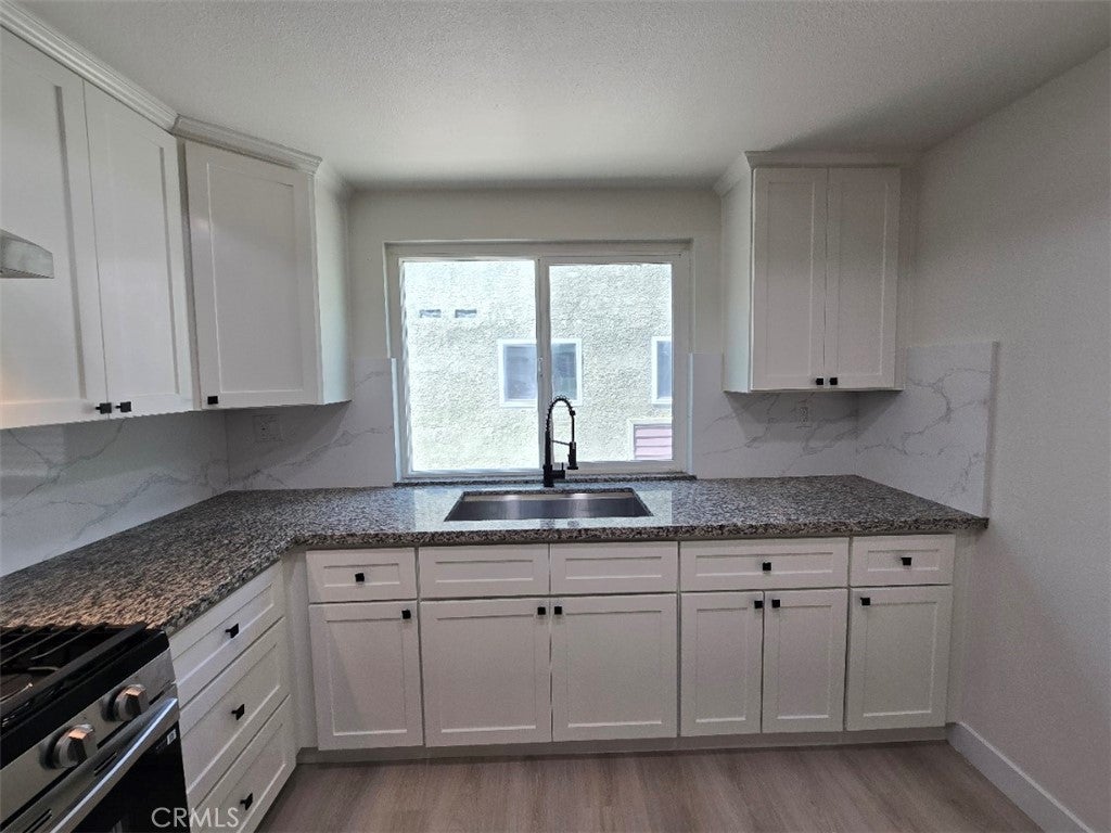 70 Harkness Avenue 4