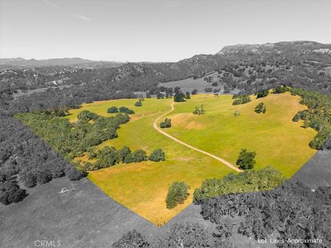 Tiny photo for 0 Tierra Redondo, Paso Robles, CA 93446 (MLS # NS26067206)
