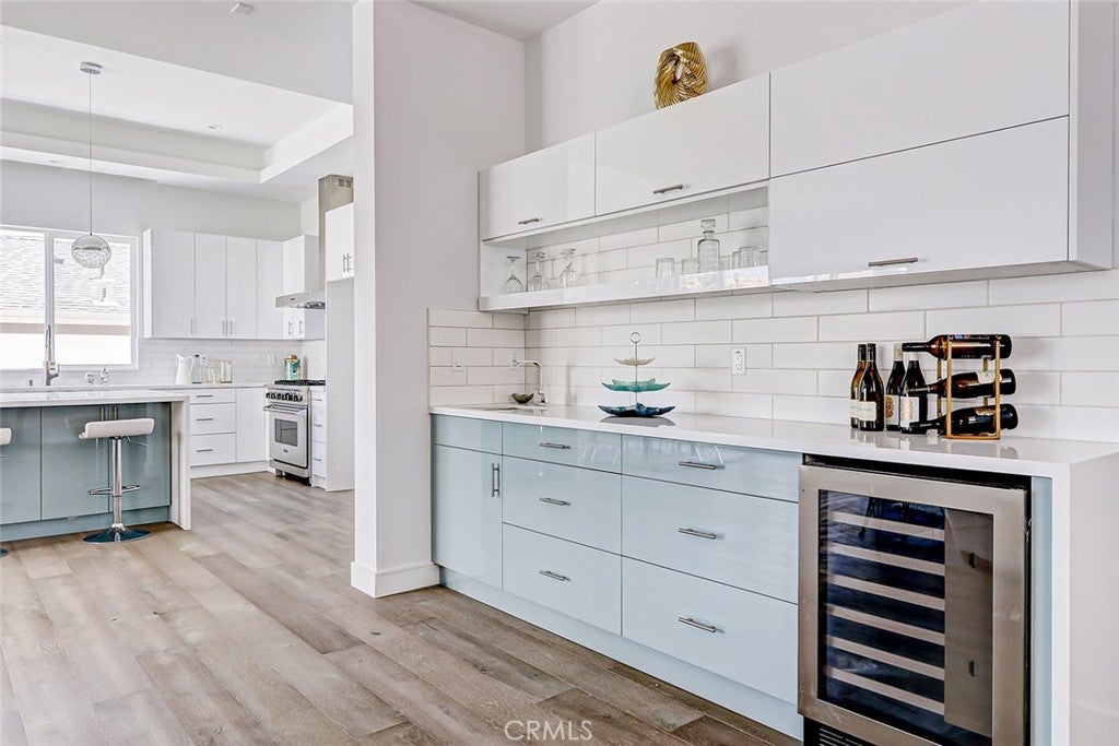 2321 Clark Lane A