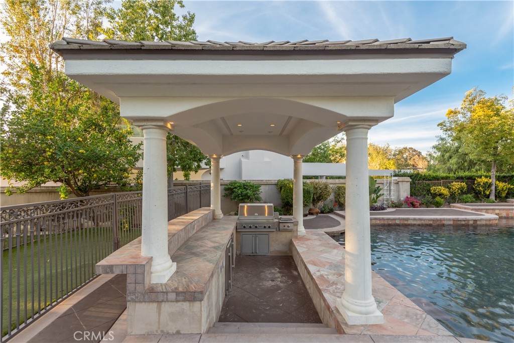 Calabasas, California, 91302, United States, 5 Bedrooms Bedrooms, ,5 BathroomsBathrooms,Residential,Active,2018420