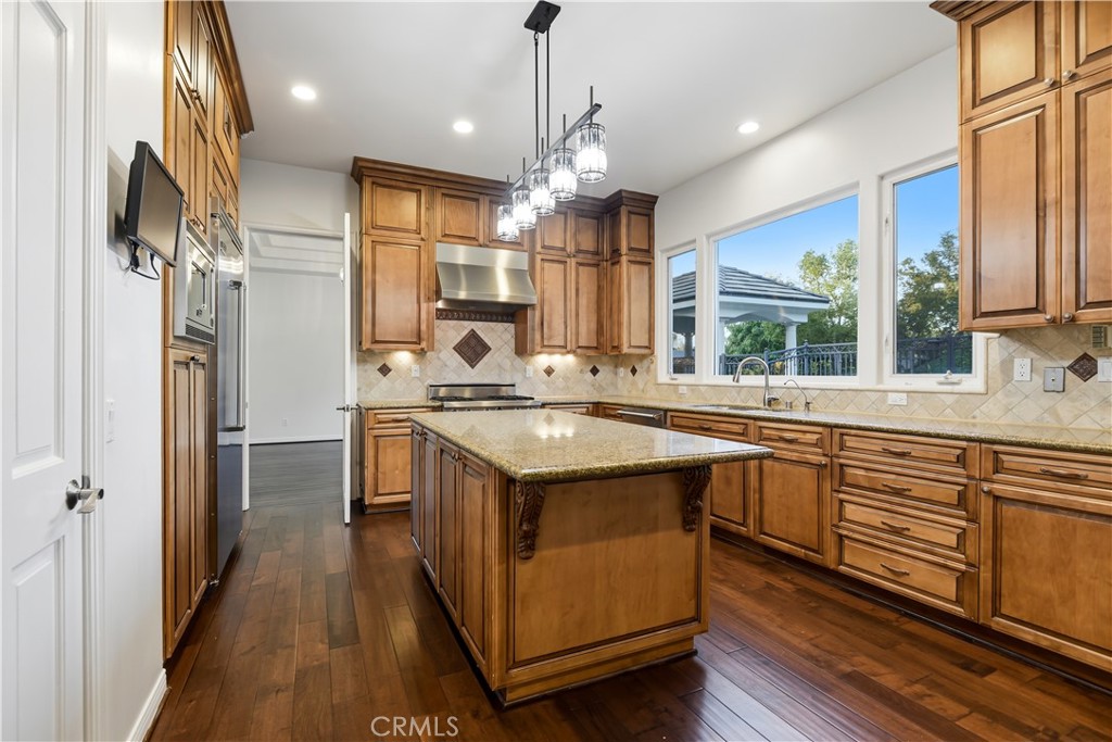 Calabasas, California, 91302, United States, 5 Bedrooms Bedrooms, ,5 BathroomsBathrooms,Residential,Active,2018420