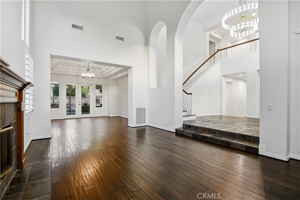 Calabasas, California, 91302, United States, 5 Bedrooms Bedrooms, ,5 BathroomsBathrooms,Residential,Active,2018420