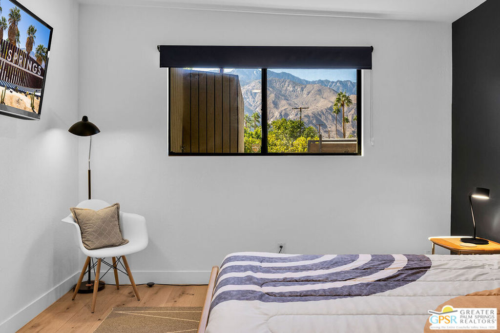 Movie Colony East - Residential