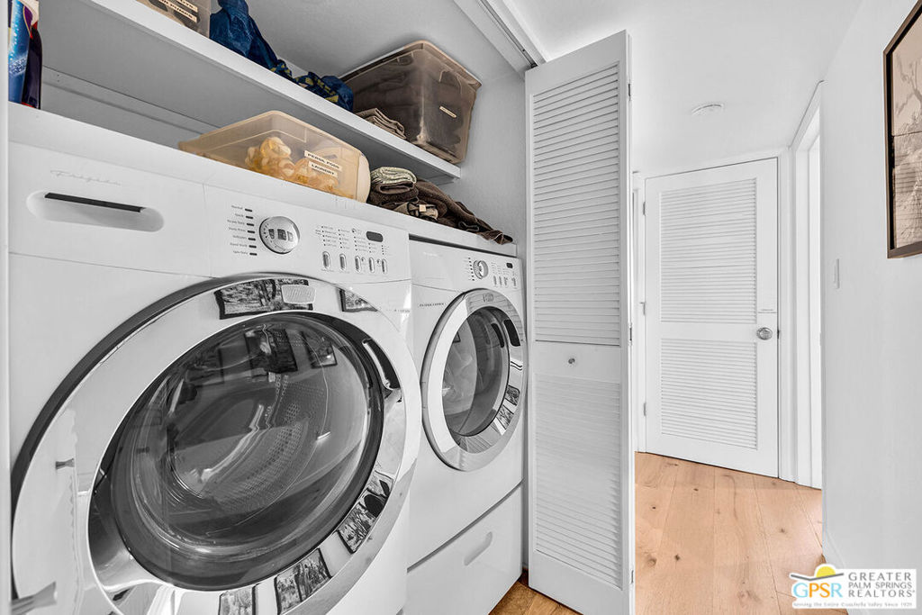 Movie Colony East - Residential