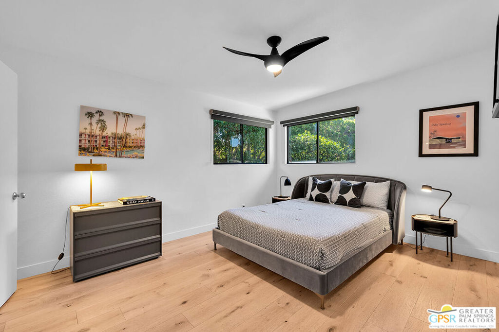 Movie Colony East - Residential