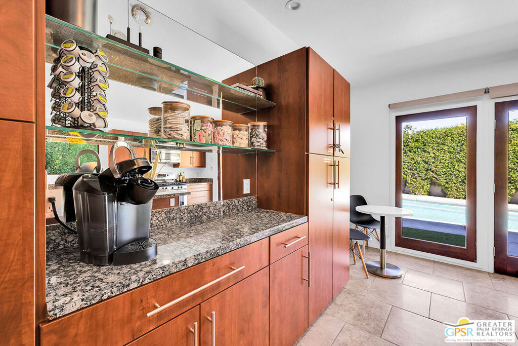 Movie Colony East - Residential