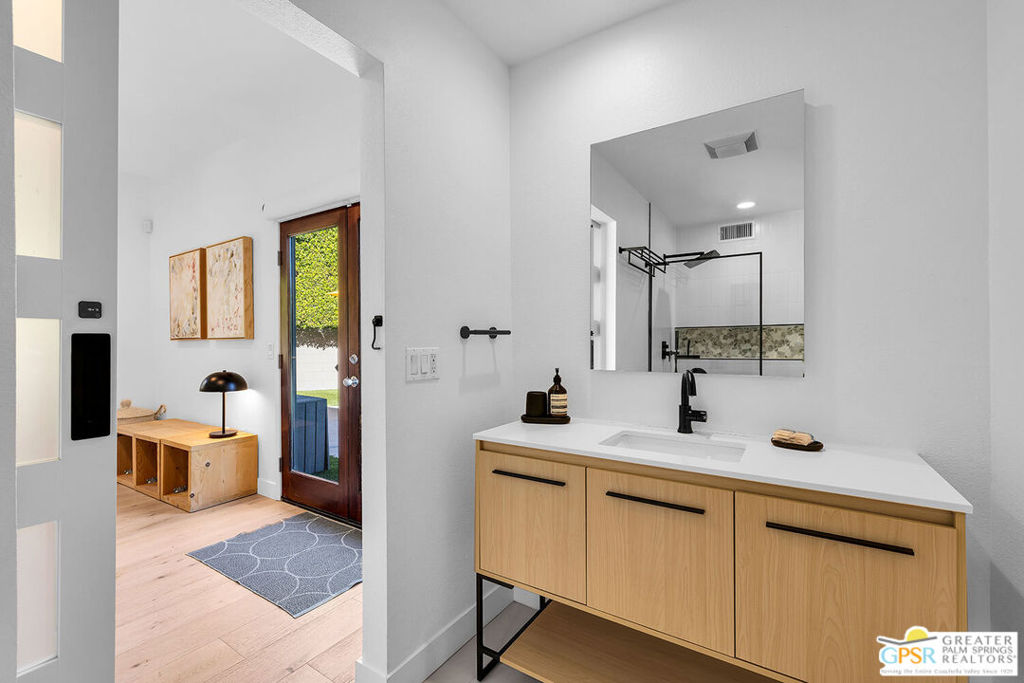 Movie Colony East - Residential