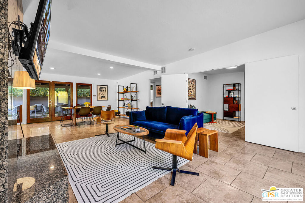 Movie Colony East - Residential